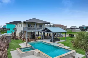 959 Tidelands Dr, Port Bolivar, TX 77650 - Photo 4