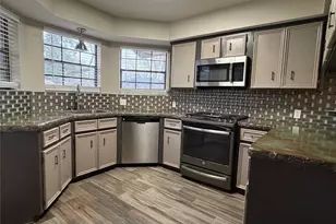 2712 Monroe Ave, Rosenberg, TX 77471 - Photo 8