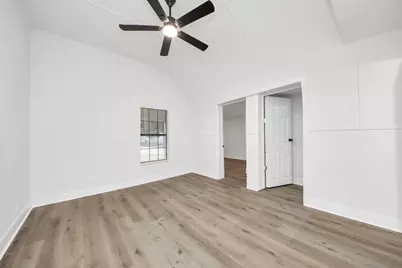 2409 Avenue K, Rosenberg, TX 77471 - Photo 10