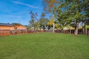 2409 Avenue K, Rosenberg, TX 77471 - Photo 34