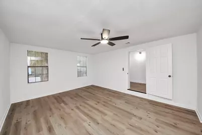 2409 Avenue K, Rosenberg, TX 77471 - Photo 8