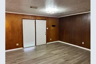215 13th Street, San Leon, TX 77539 - Photo 4