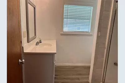215 13th Street, San Leon, TX 77539 - Photo 8