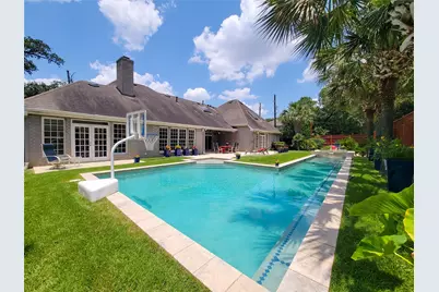 4401 Roseland Street, Houston, TX 77006 - Photo 2