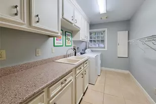 4401 Roseland St, Houston, TX 77006 - Photo 34