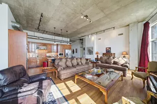 1616 Fountain View Dr, Houston, TX 77057 - Photo 10