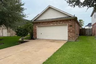 13212 Castlewind Ln, Pearland, TX 77584 - Photo 1