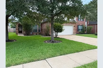 13212 Castlewind Lane, Pearland, TX 77584 - Photo 2