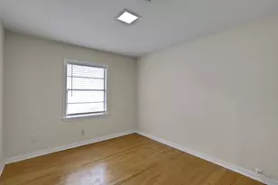 9526 Vogue Ln, Houston, TX 77080 - Photo 18
