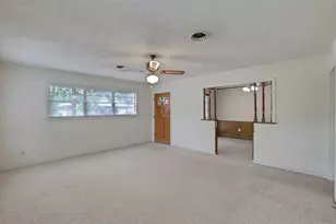 9526 Vogue Ln, Houston, TX 77080 - Photo 14