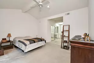 11711 Memorial Dr Dr, Houston, TX 77024 - Photo 2