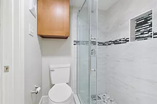 2750 Holly Hall St, Houston, TX 77054 - Photo 14