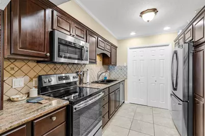 127 Capetown, Conroe, TX 77356 - Photo 22