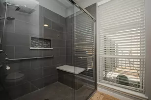 3207 Laurel Point Ct, Houston, TX 77339 - Photo 10