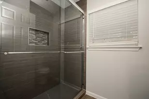 3207 Laurel Point Ct, Houston, TX 77339 - Photo 18