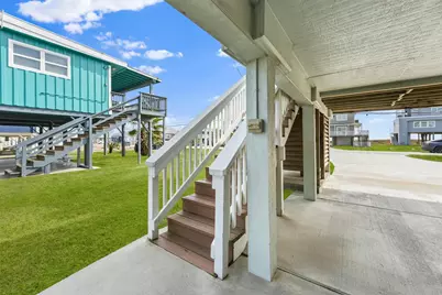 16634 Jamaica Beach Road, Jamaica Beach, TX 77554 - Photo 24