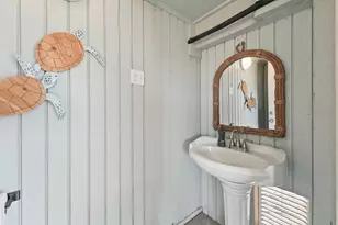 16634 Jamaica Beach Rd, Jamaica Beach, TX 77554 - Photo 26