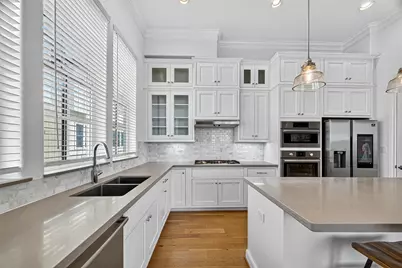 6240 Kansas Street, Houston, TX 77007 - Photo 8