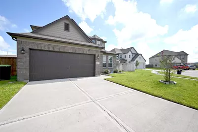 4619 Ehrlich Court, Rosenberg, TX 77471 - Photo 2