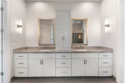 130 Gateway Park Place, The Woodlands, TX 77380 - Photo 32