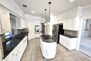 18302 Longmoor Dr, Houston, TX 77084 - Photo 16