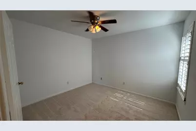18302 Longmoor Drive, Houston, TX 77084 - Photo 38