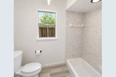 10710 Sandy Shoals Drive, Houston, TX 77071 - Photo 20