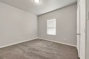 12371 N Chestnut Hls Dr, Conroe, TX 77303 - Photo 24