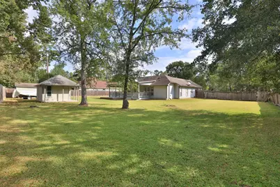 10403 Twin Oak Drive, Conroe, TX 77385 - Photo 2