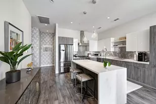1211 Caroline St, Houston, TX 77002 - Photo 1
