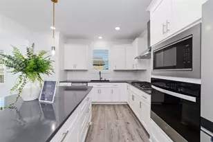 14435 Gdn Grv Ct, Willis, TX 77318 - Photo 16