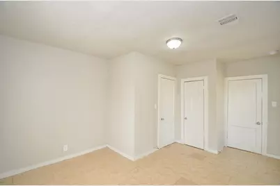 217 Owens Street, Houston, TX 77029 - Photo 14