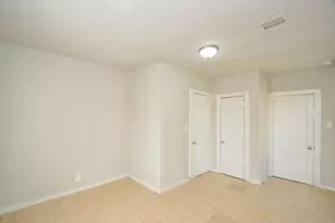 217 Owens St, Houston, TX 77029 - Photo 14