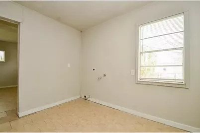217 Owens Street, Houston, TX 77029 - Photo 10