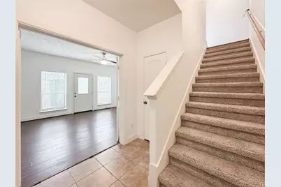 1727 Stacy Crest, Houston, TX 77008 - Photo 32