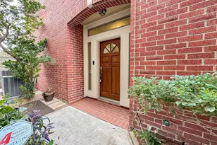 1727 Stacy Crest, Houston, TX 77008 - Photo 4