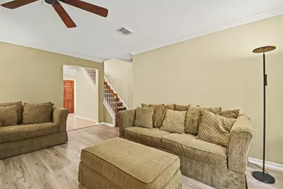 2116 Hollow Reef Circle, League City, TX 77573 - Photo 6
