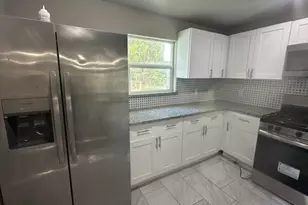 8433 Lenore St, Houston, TX 77017 - Photo 22