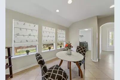 8214 Garrison Point Drive, Houston, TX 77040 - Photo 6
