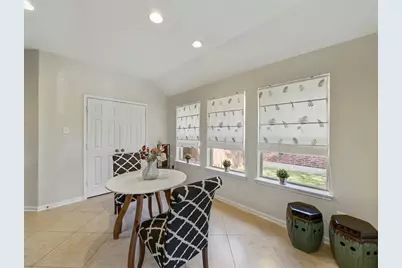 8214 Garrison Point Drive, Houston, TX 77040 - Photo 4