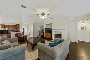8214 Garrison Point Dr, Houston, TX 77040 - Photo 12