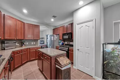 20407 Horsetail Falls Drive, Tomball, TX 77375 - Photo 10
