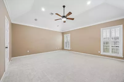 9323 Olathe Street, Houston, TX 77055 - Photo 18