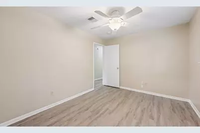 11410 Overbrook Lane, Houston, TX 77077 - Photo 22
