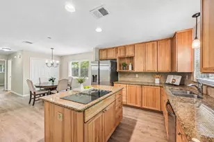 11410 Overbrook Ln, Houston, TX 77077 - Photo 12