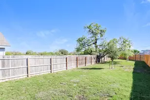 5406 Verdugos Palace, San Antonio, TX 78244 - Photo 10
