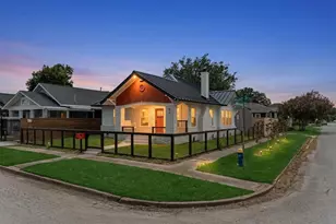 402 Hunt St, Houston, TX 77003 - Photo 1