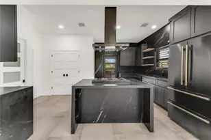 402 Hunt St, Houston, TX 77003 - Photo 22