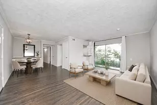 505 Westcott St, Houston, TX 77007 - Photo 1