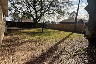 3130 Balzar Dr, Dickinson, TX 77539 - Photo 14